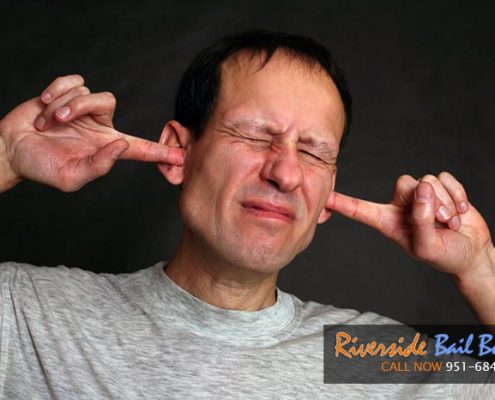 How to Handle Noisy Neighbors